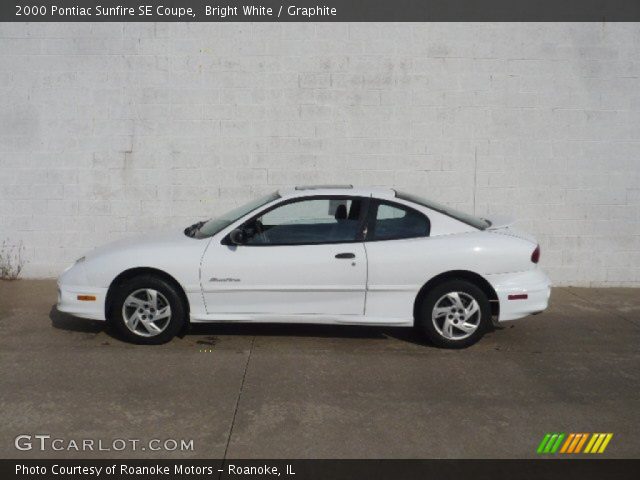 2000 Pontiac Sunfire SE Coupe in Bright White