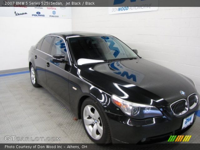 2007 BMW 5 Series 525i Sedan in Jet Black