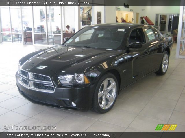 2012 Dodge Charger R/T Plus in Pitch Black