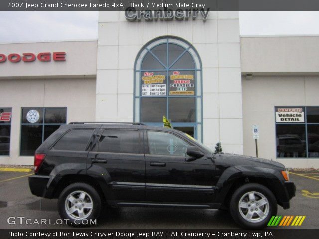 2007 Jeep Grand Cherokee Laredo 4x4 in Black