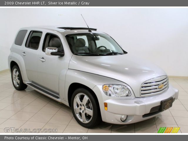 2009 Chevrolet HHR LT in Silver Ice Metallic