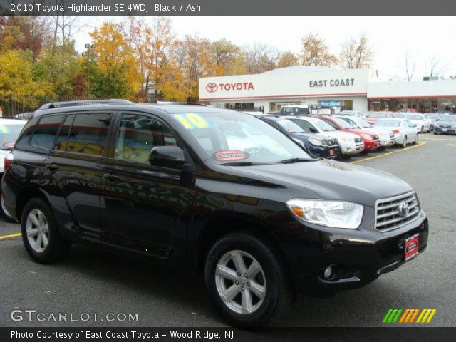 2010 Toyota Highlander SE 4WD in Black