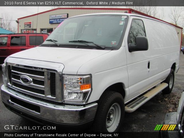 2010 Ford E Series Van E250 XLT Commericial in Oxford White