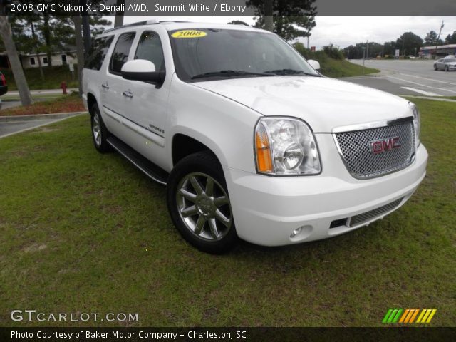 2008 GMC Yukon XL Denali AWD in Summit White