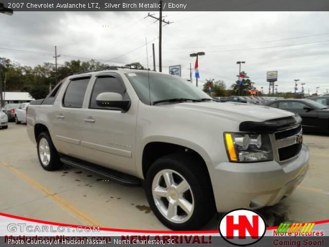 2007 Chevrolet Avalanche LTZ in Silver Birch Metallic