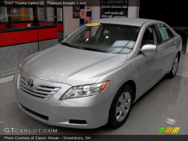 2007 Toyota Camry LE in Titanium Metallic