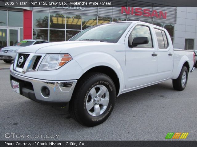 2009 Nissan Frontier SE Crew Cab in Avalanche White