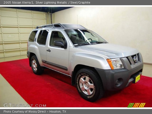 2005 Nissan Xterra S in Silver Lightning Metallic