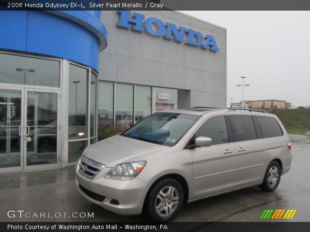 2006 Honda Odyssey EX-L in Silver Pearl Metallic