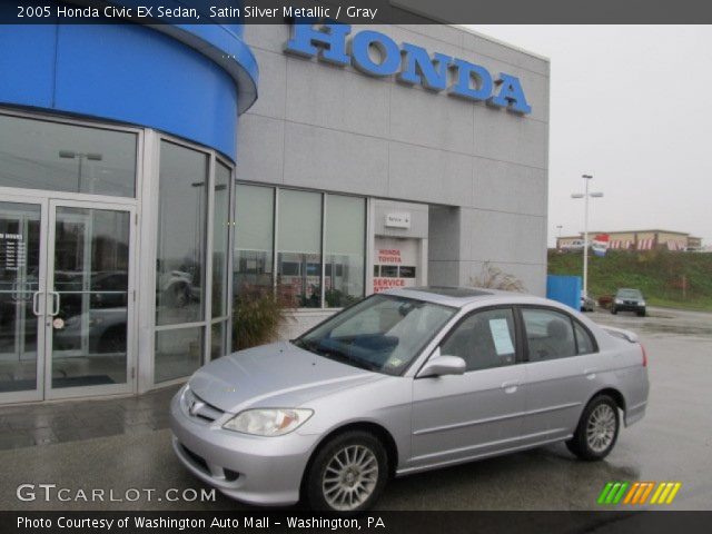 2005 Honda Civic EX Sedan in Satin Silver Metallic