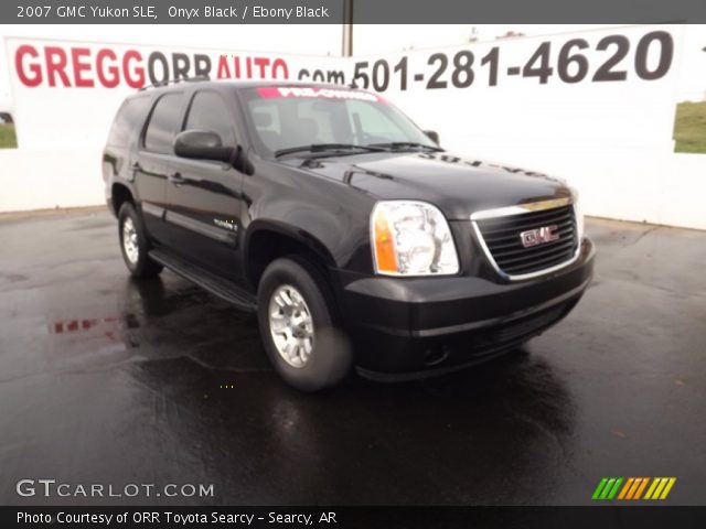 2007 GMC Yukon SLE in Onyx Black