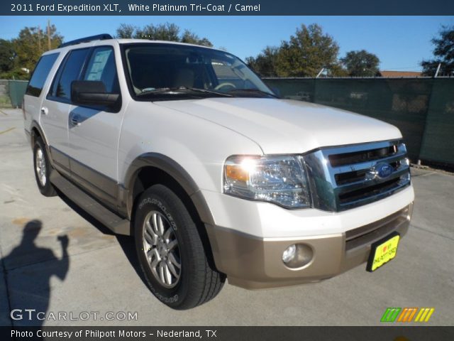 2011 Ford Expedition XLT in White Platinum Tri-Coat