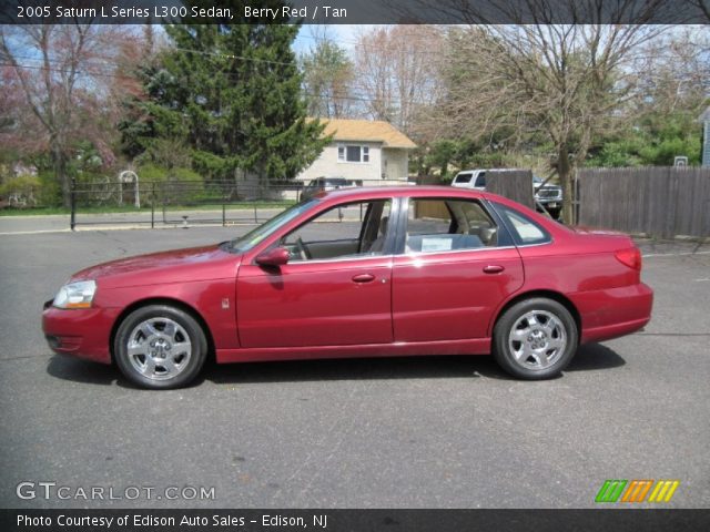 2005 Saturn L Series L300 Sedan in Berry Red