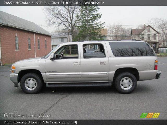 2005 GMC Yukon XL SLT 4x4 in Silver Birch Metallic