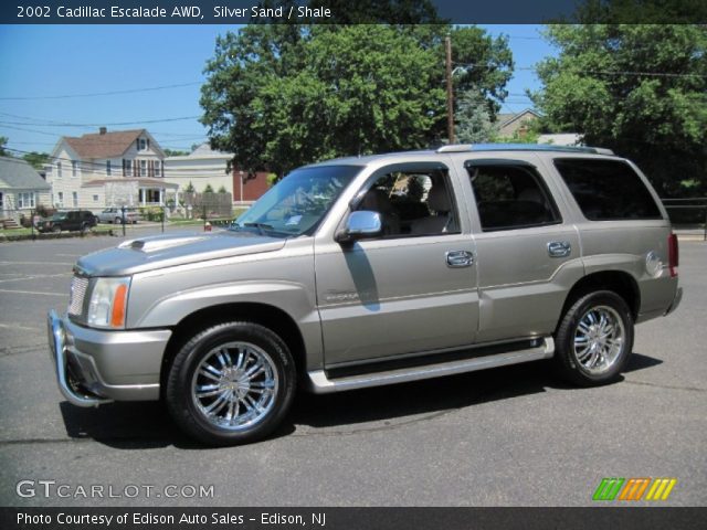 2002 Cadillac Escalade AWD in Silver Sand