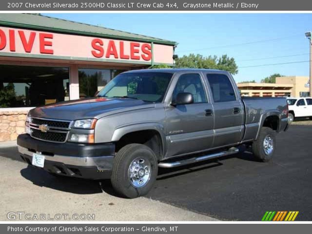 2007 Chevrolet Silverado 2500HD Classic LT Crew Cab 4x4 in Graystone Metallic