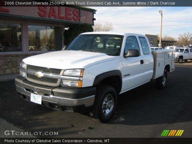 2006 Chevrolet Silverado 2500HD Work Truck Extended Cab 4x4 in Summit White