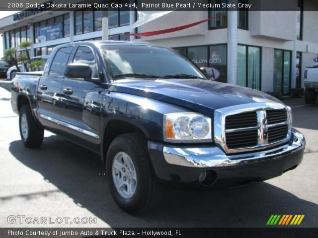 2006 Dodge Dakota Laramie Quad Cab 4x4 in Patriot Blue Pearl