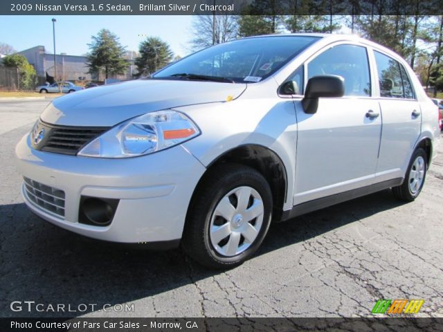 2009 Nissan Versa 1.6 Sedan in Brillant Silver