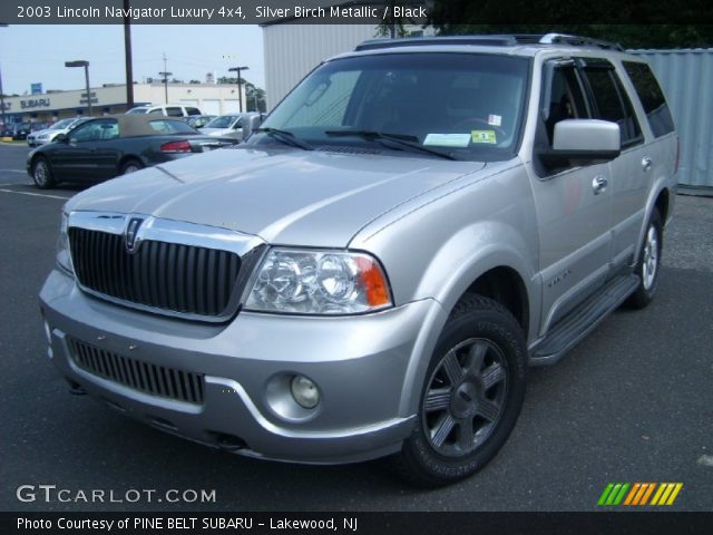 2003 Lincoln Navigator Luxury 4x4 in Silver Birch Metallic