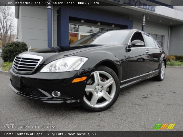 2009 Mercedes-Benz S 550 4Matic Sedan in Black