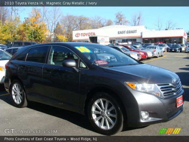 2010 Toyota Venza I4 in Magnetic Gray Metallic