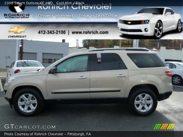 2008 Saturn Outlook XE AWD in Gold Mist