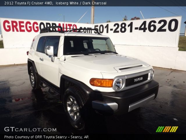 2012 Toyota FJ Cruiser 4WD in Iceberg White
