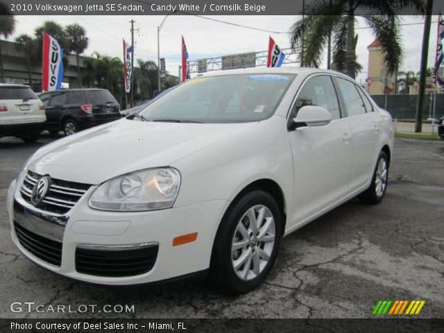 2010 Volkswagen Jetta SE Sedan in Candy White