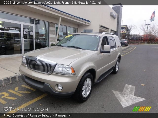 2005 Lincoln Aviator Luxury AWD in Light French Silk Metallic