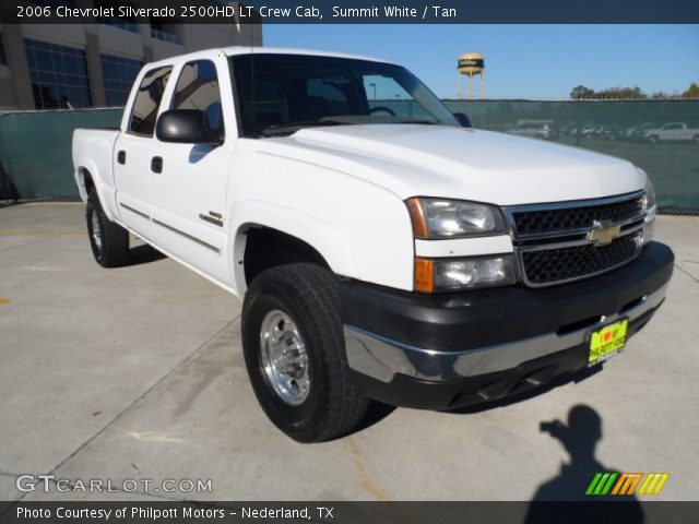 2006 Chevrolet Silverado 2500HD LT Crew Cab in Summit White