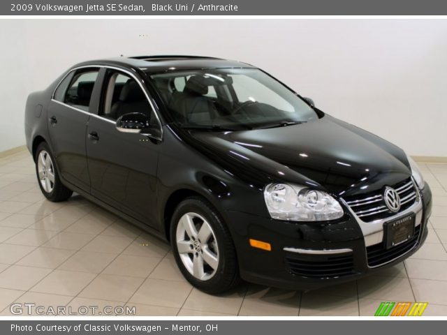 2009 Volkswagen Jetta SE Sedan in Black Uni