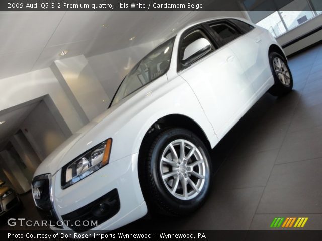 2009 Audi Q5 3.2 Premium quattro in Ibis White