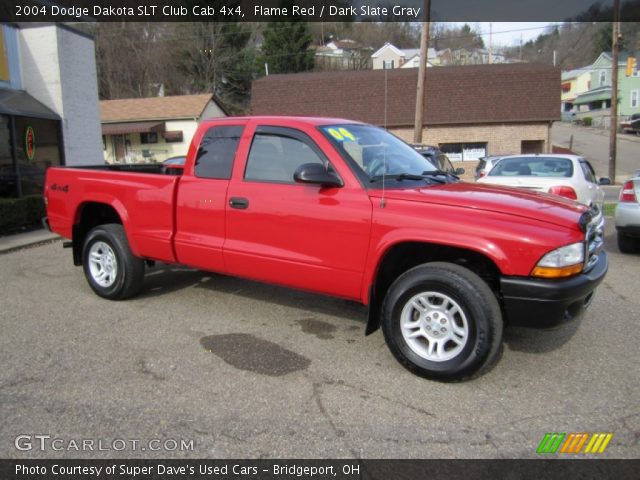 2004 Dodge Dakota SLT Club Cab 4x4 in Flame Red