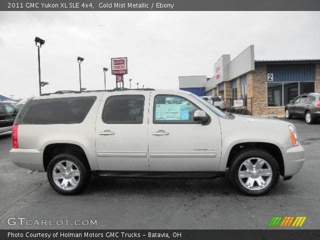 2011 GMC Yukon XL SLE 4x4 in Gold Mist Metallic