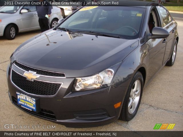 2011 Chevrolet Cruze LT in Taupe Gray Metallic