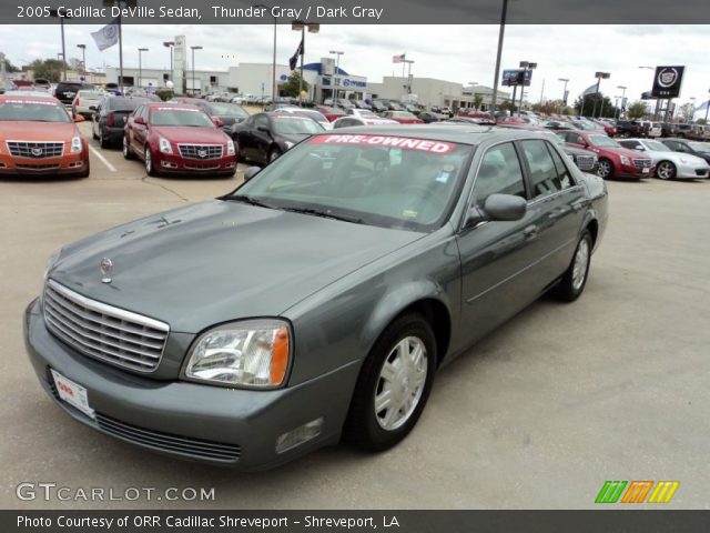 2005 Cadillac DeVille Sedan in Thunder Gray