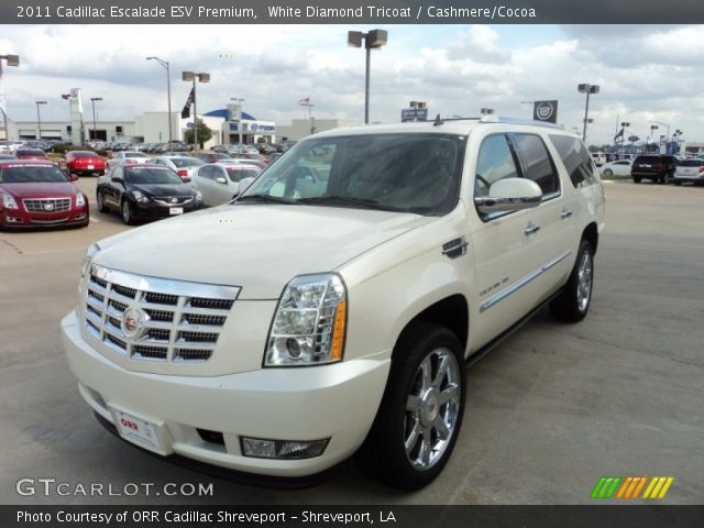 2011 Cadillac Escalade ESV Premium in White Diamond Tricoat