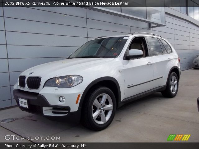 2009 BMW X5 xDrive30i in Alpine White
