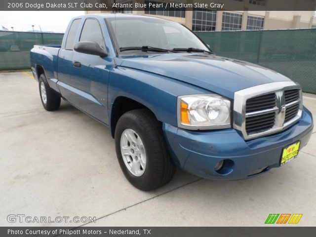 2006 Dodge Dakota SLT Club Cab in Atlantic Blue Pearl