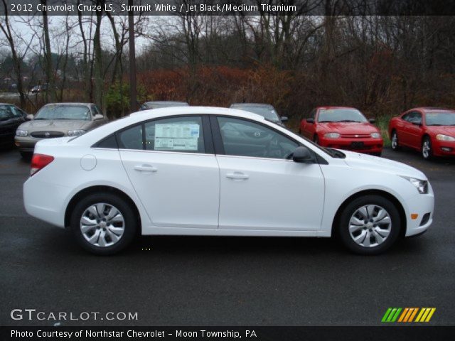 2012 Chevrolet Cruze LS in Summit White