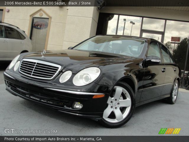 2006 Mercedes-Benz E 500 Sedan in Black