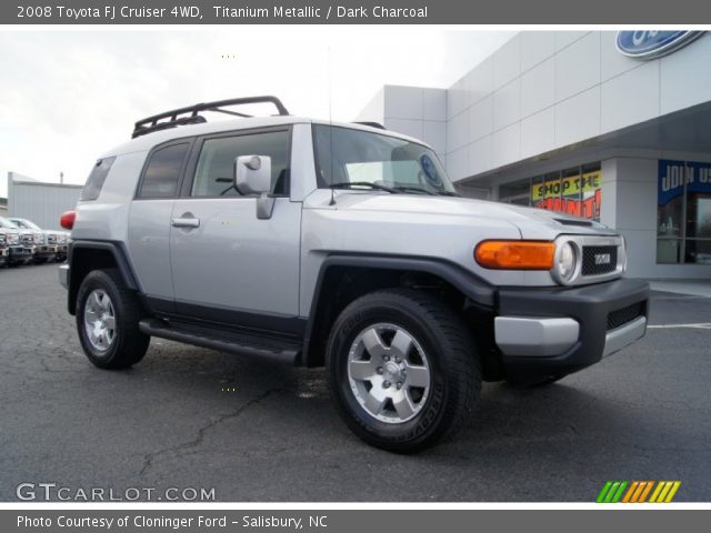 2008 Toyota FJ Cruiser 4WD in Titanium Metallic