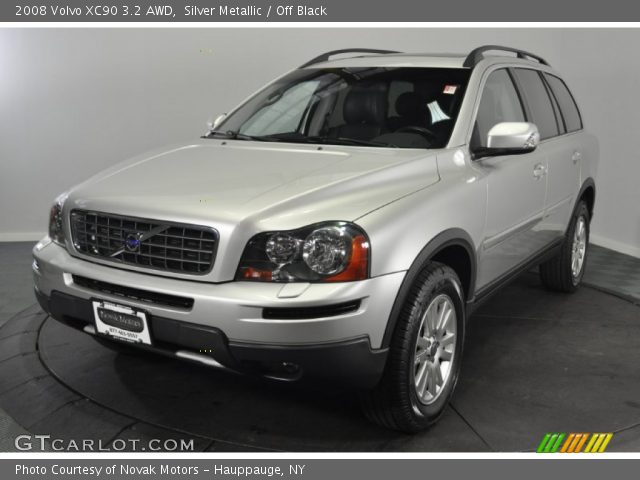 2008 Volvo XC90 3.2 AWD in Silver Metallic