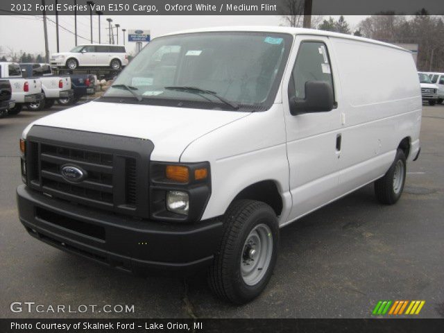 2012 Ford E Series Van E150 Cargo in Oxford White