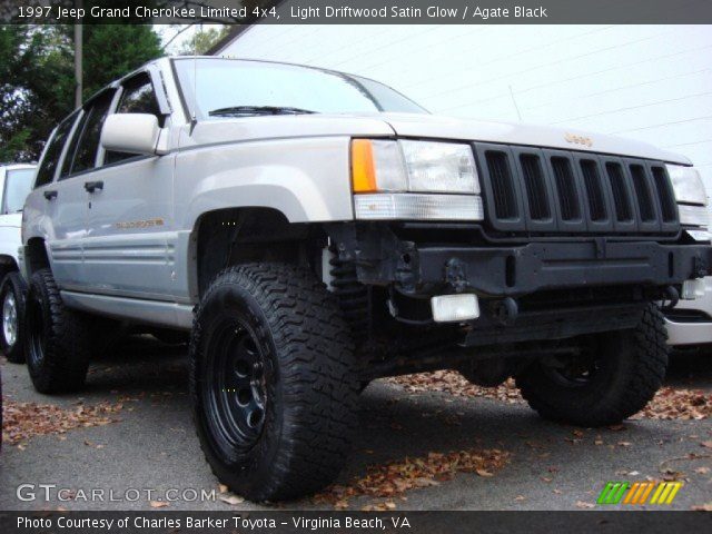 1997 Jeep Grand Cherokee Limited 4x4 in Light Driftwood Satin Glow