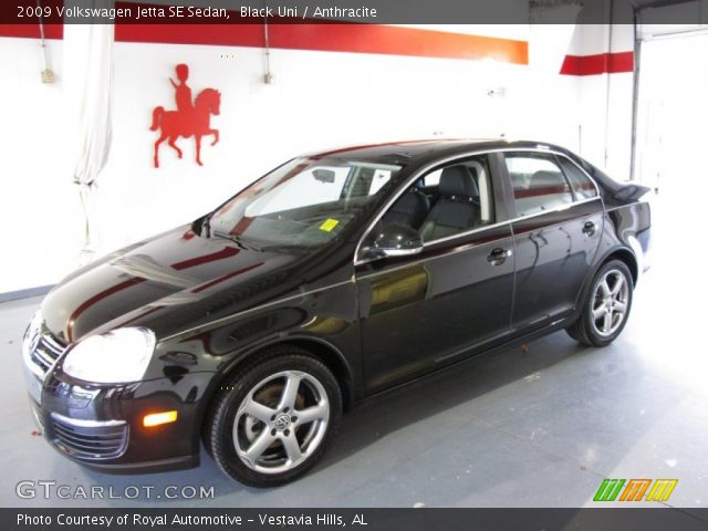 2009 Volkswagen Jetta SE Sedan in Black Uni