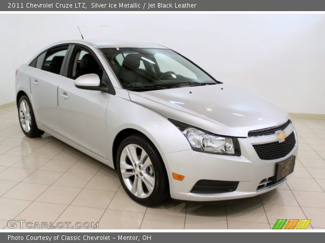 2011 Chevrolet Cruze LTZ in Silver Ice Metallic