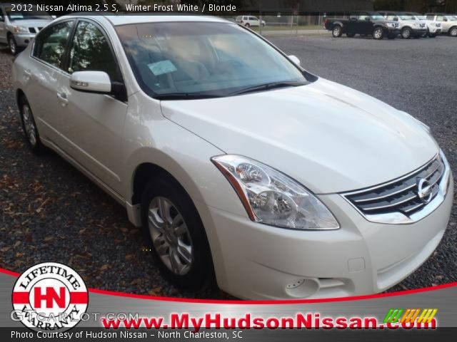 2012 Nissan Altima 2.5 S in Winter Frost White