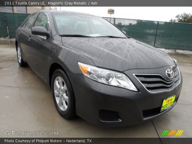 2011 Toyota Camry LE in Magnetic Gray Metallic